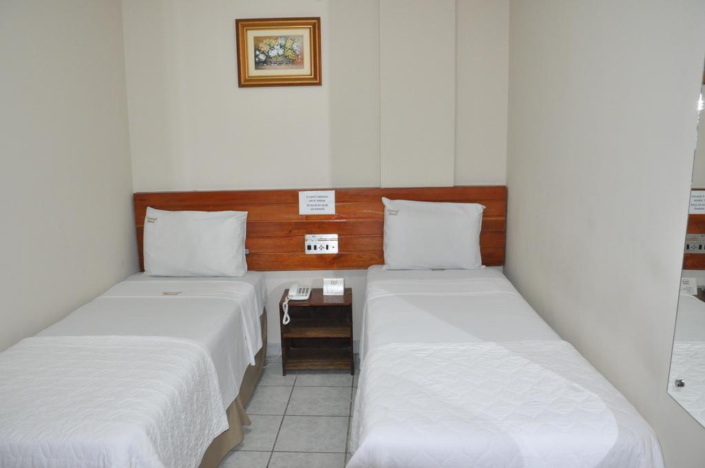 Hotel Central Campina Grande Quarto foto